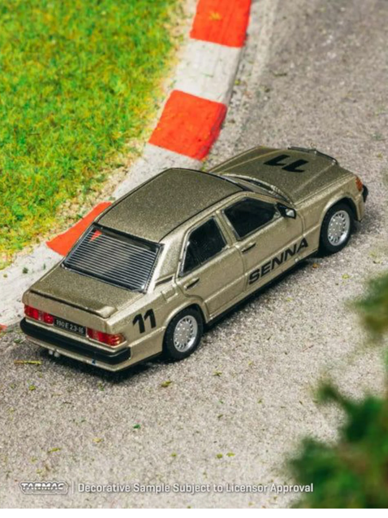 Tarmac Works Mercedes-Benz 190 E 2.3-16 Race of Champion 1984 1:64 Scale - Image 4