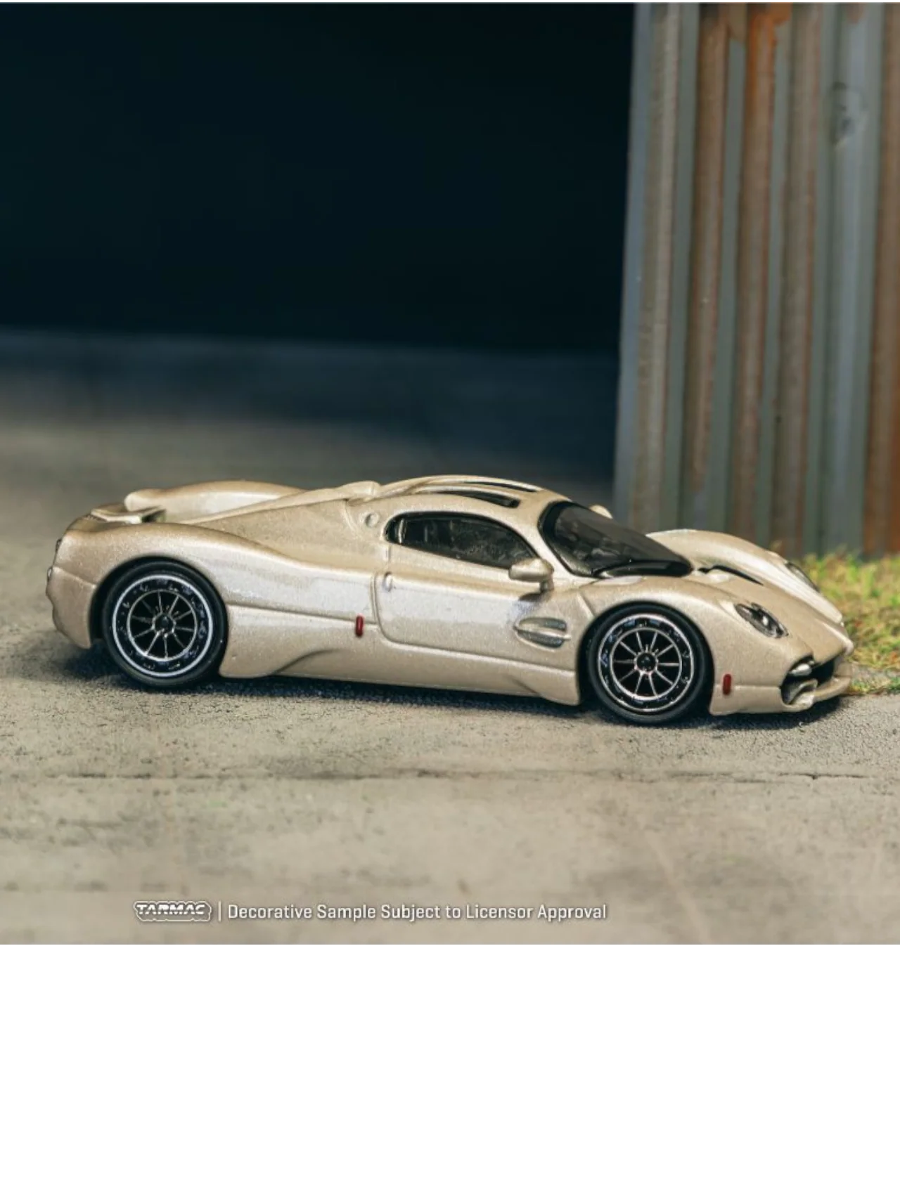 Tarmac Works Pagani Utopia Rinascimento 1:64 Scale - Image 3