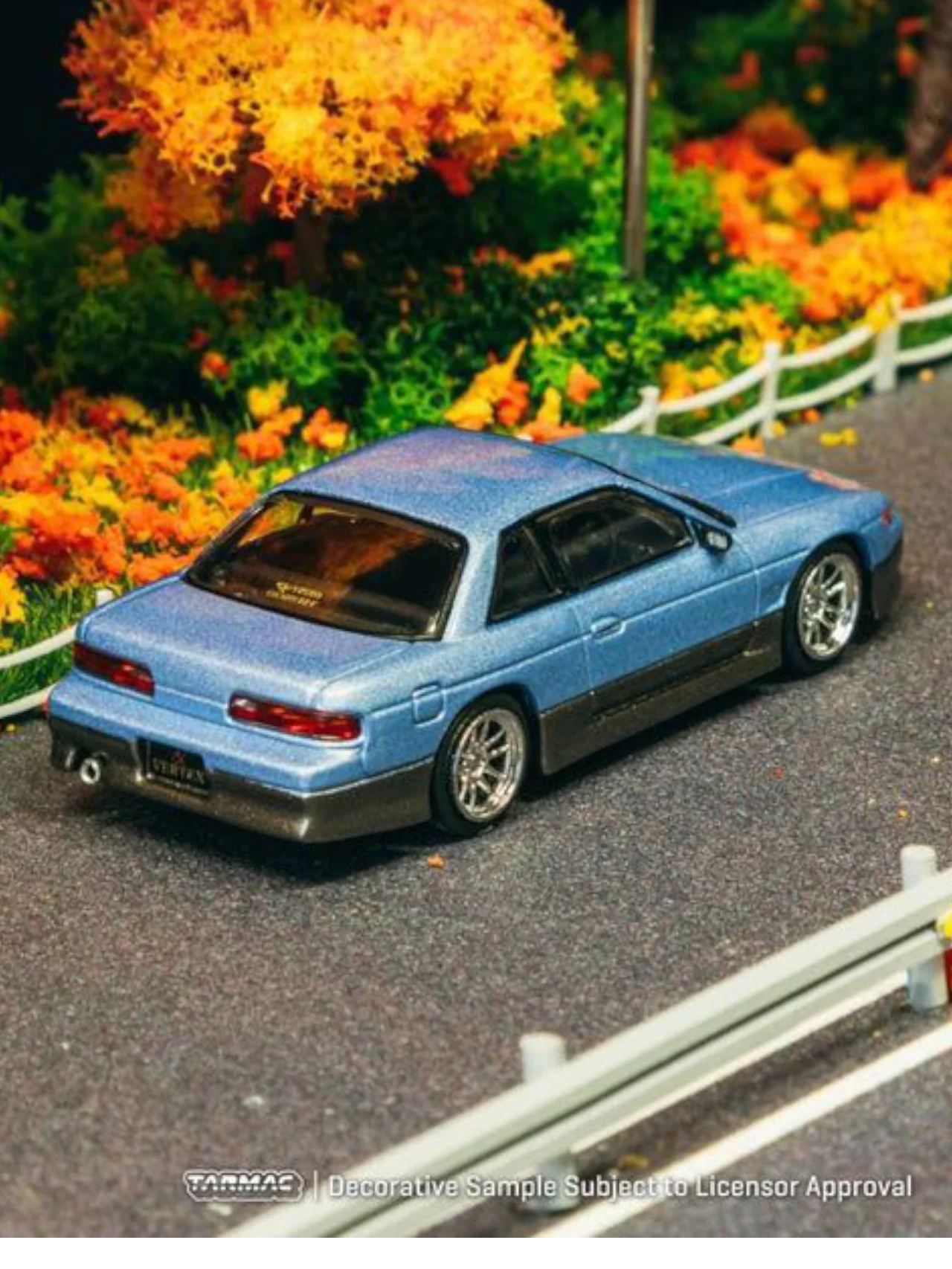 Tarmac Works Vertex Nissan Silvia (S13) 1:64 Scale - Image 4