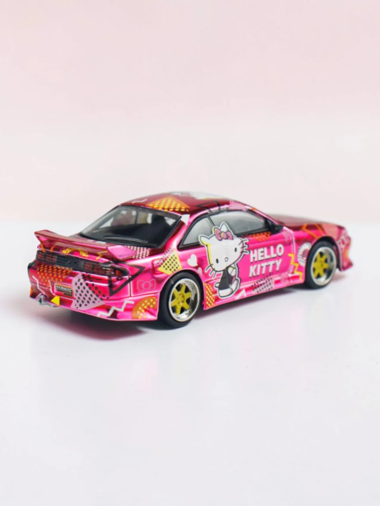TARMAC Works x Vertex Silvia s14 Hello Kitty Diecast model|Premium Special Edition for Collectors - Image 3