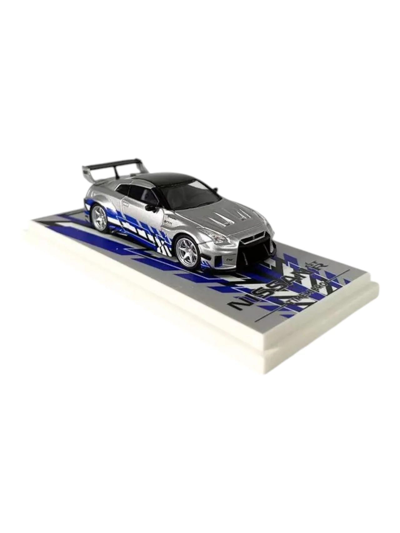 Time Micro Nissan GTR R35 1:64 Scale - Image 4